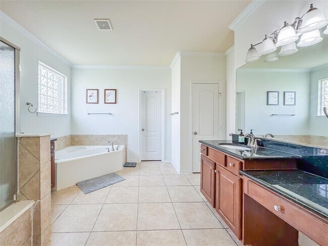 Building Photo - 1214 Bellingrath Ct