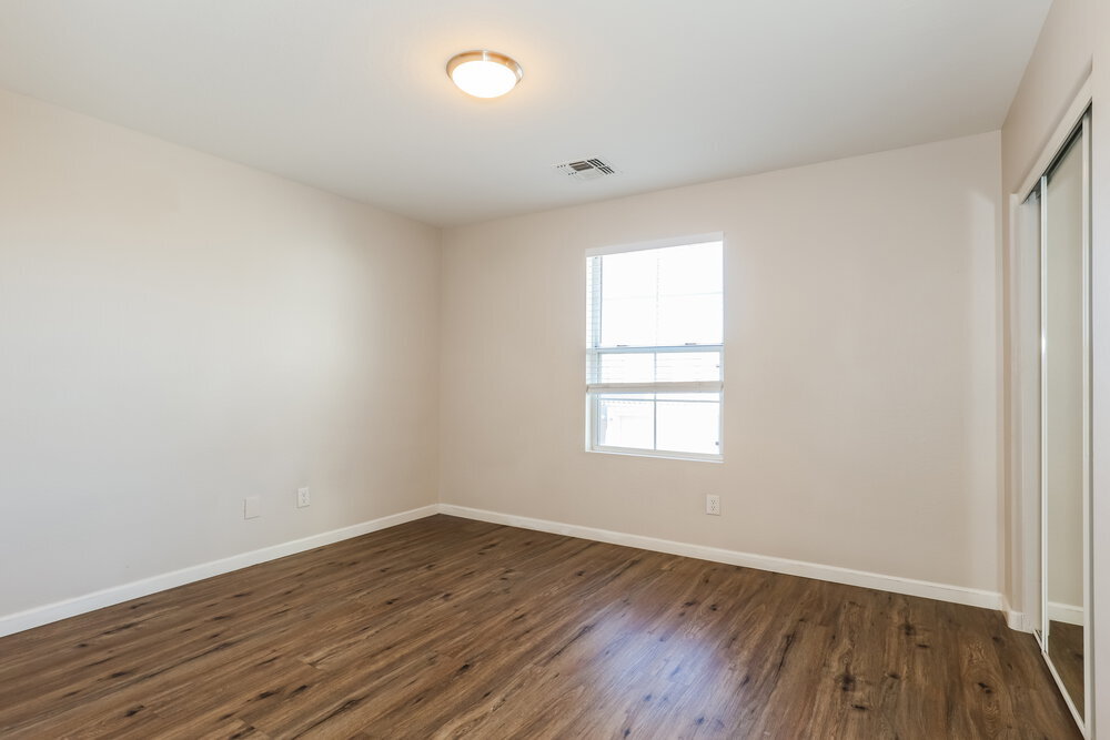 Building Photo - 5211 Burton Dr