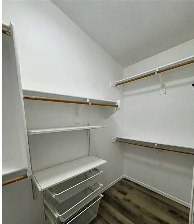 Building Photo - Charming Butler Place Home with a Swimming Pool