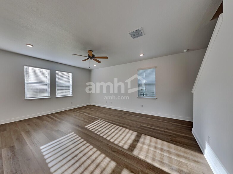 Building Photo - 6551 Atlantic Bch Ave