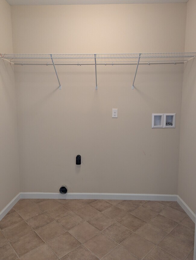 Building Photo - 1533 Yarnell Station Blvd