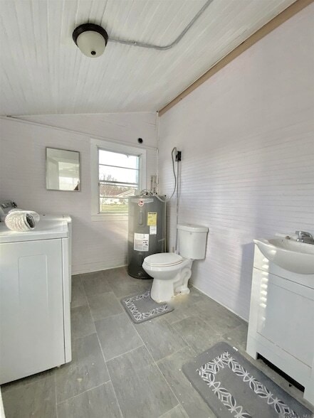 Building Photo - 14039 Young Rd