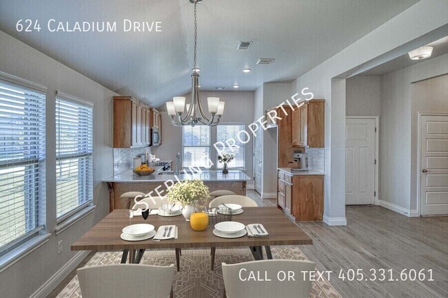 Building Photo - 624 Caladium Dr