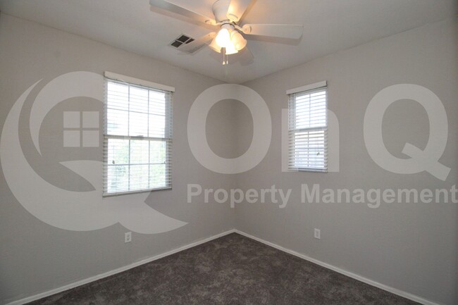Building Photo - 4769 E Thunderheart Trail