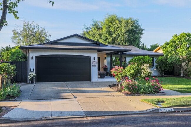 Building Photo - 4763 Golden Rd