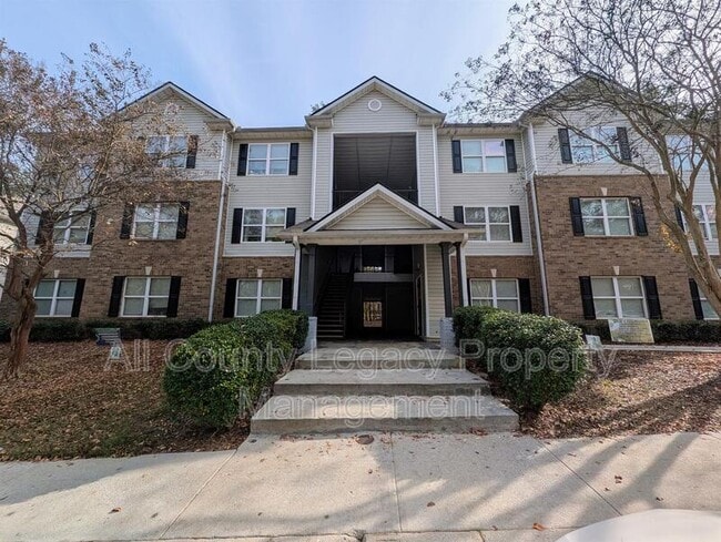 Primary Photo - 5104 Fairington Village Dr
