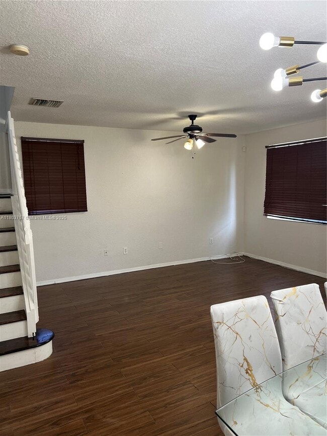 Building Photo - 6065 SW 19th Ct