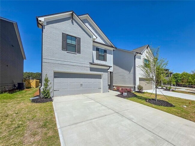 Building Photo - 3517 Iron Hearth Bnd