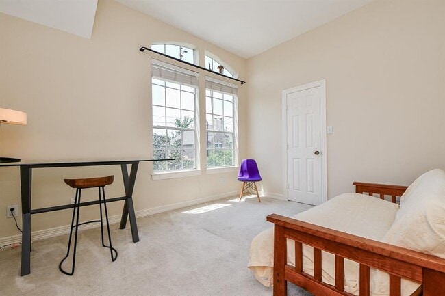 Building Photo - 4115 Woodhead St