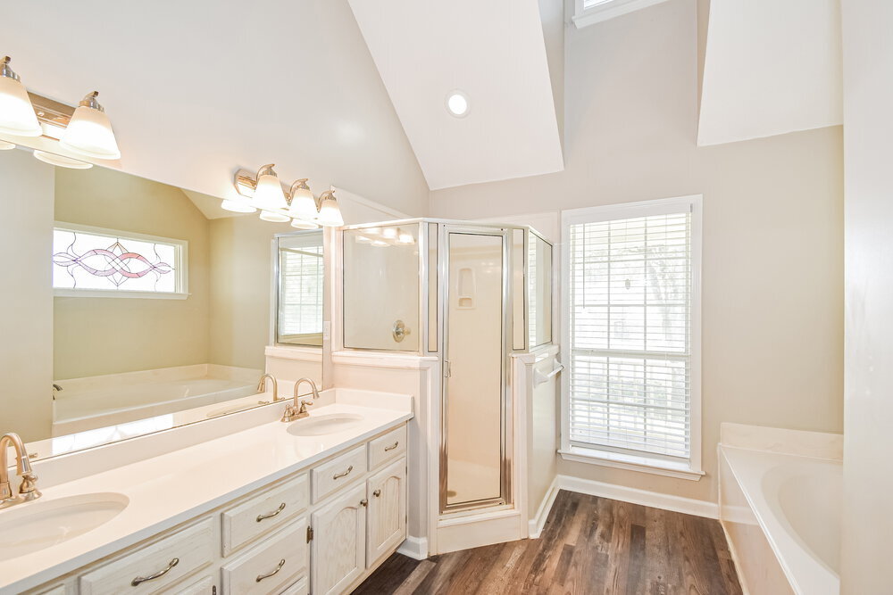 Building Photo - 3721 College Bluff