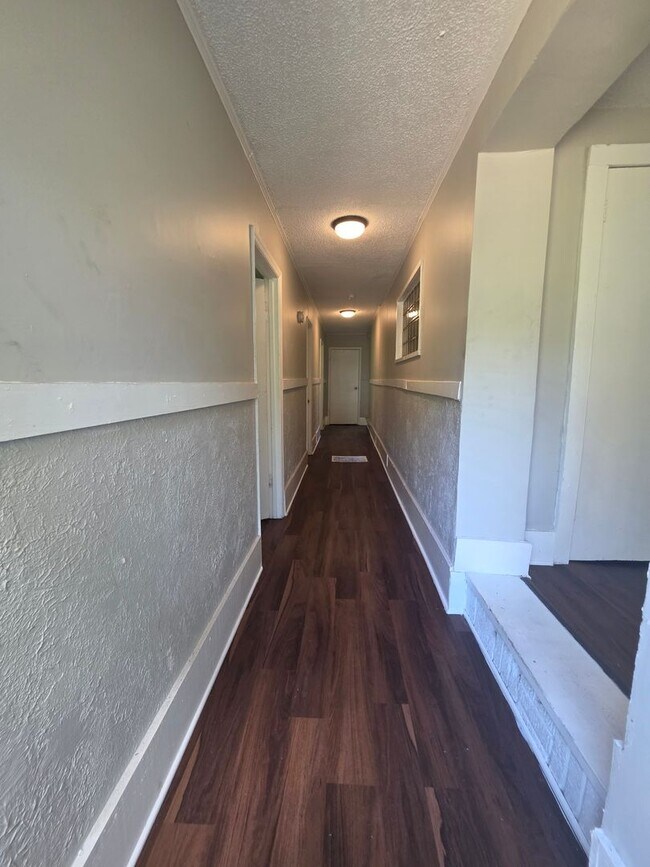 Building Photo - 1241 B Johnson Avenue