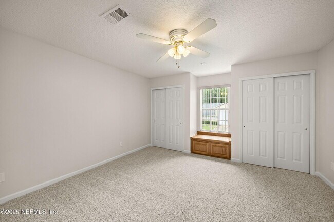 Building Photo - 6218 Hunters Ln