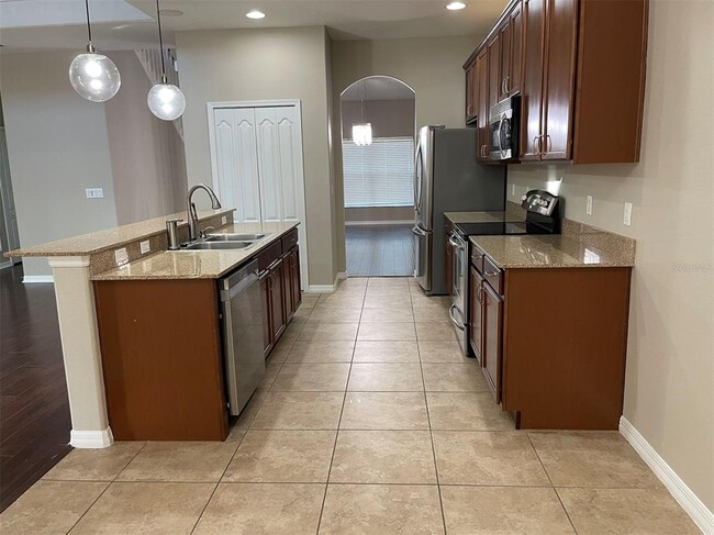 Building Photo - 12016 Deer Path Way