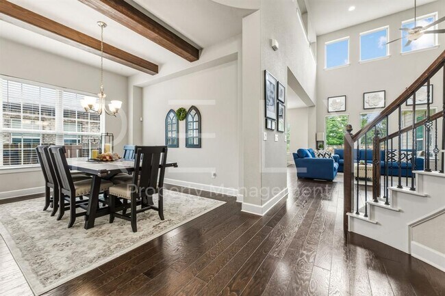 Building Photo - 240 Cross Timbers Dr