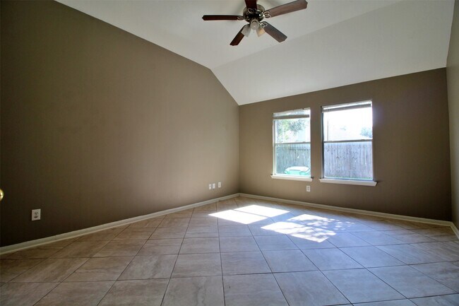 Building Photo - 6803 Highwind Bend Ln