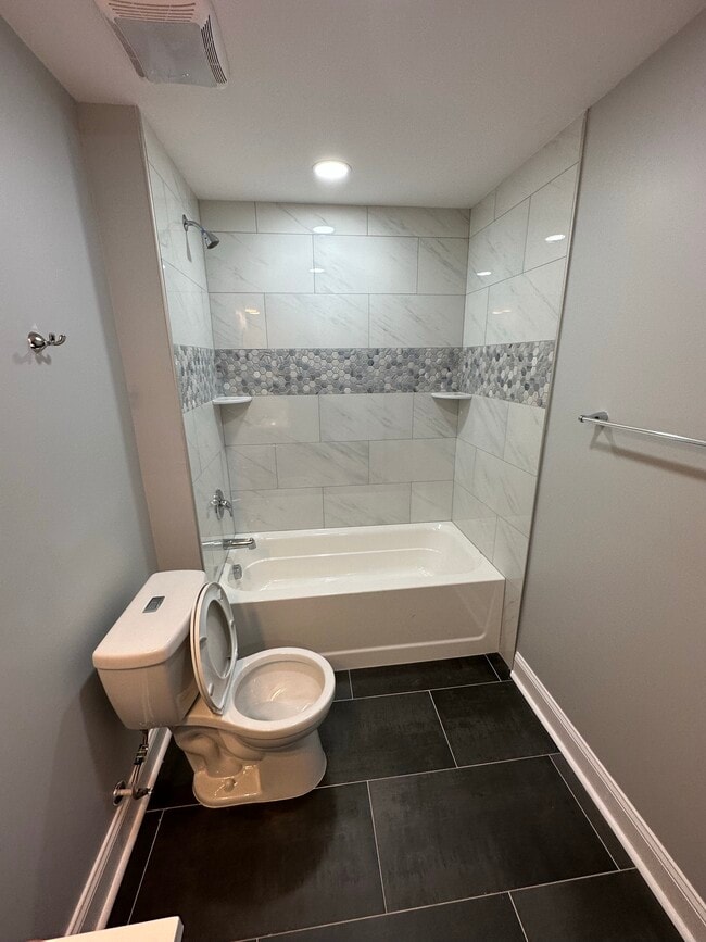 Building Photo - 1020 John F. Kennedy Blvd