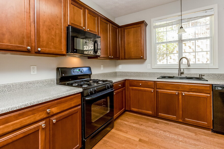 Building Photo - 507 Sapphire Valley Ln