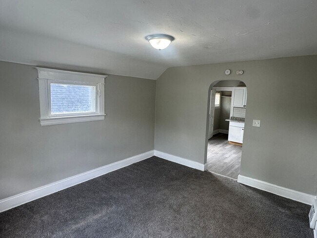 Building Photo - 12918 Ferris Ave