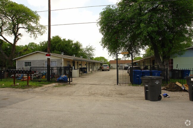 Building Photo - 3620 Rivas St
