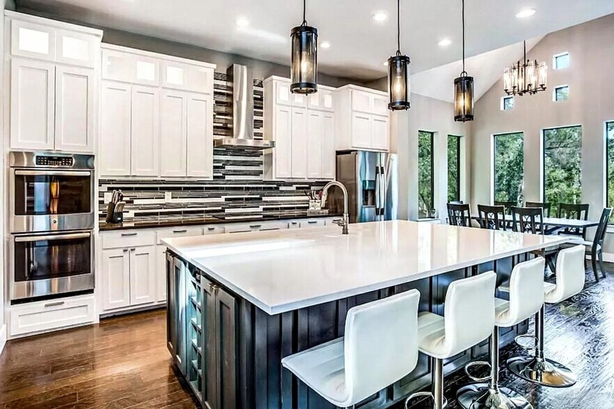 Building Photo - 12715 Trail Driver