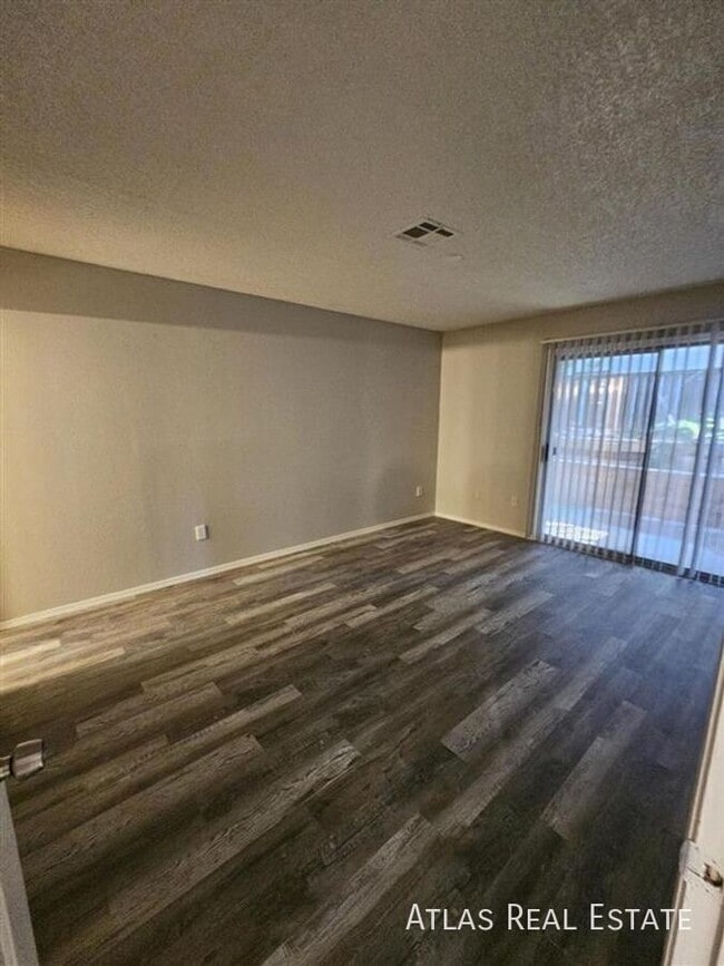 Building Photo - 1645 W Baseline Rd