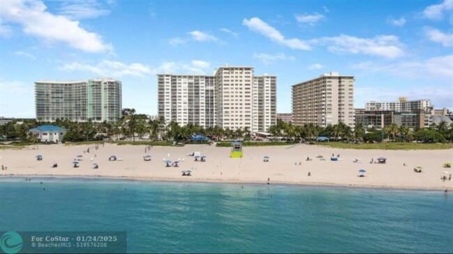 Primary Photo - 111 N Pompano Beach Blvd