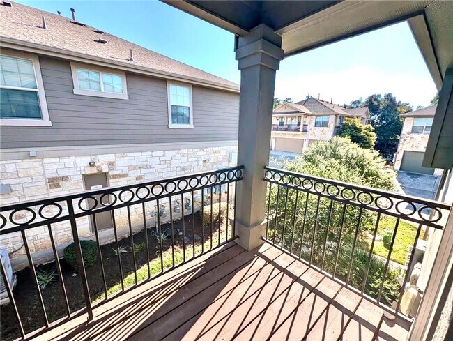 Building Photo - 3101 Davis Ln