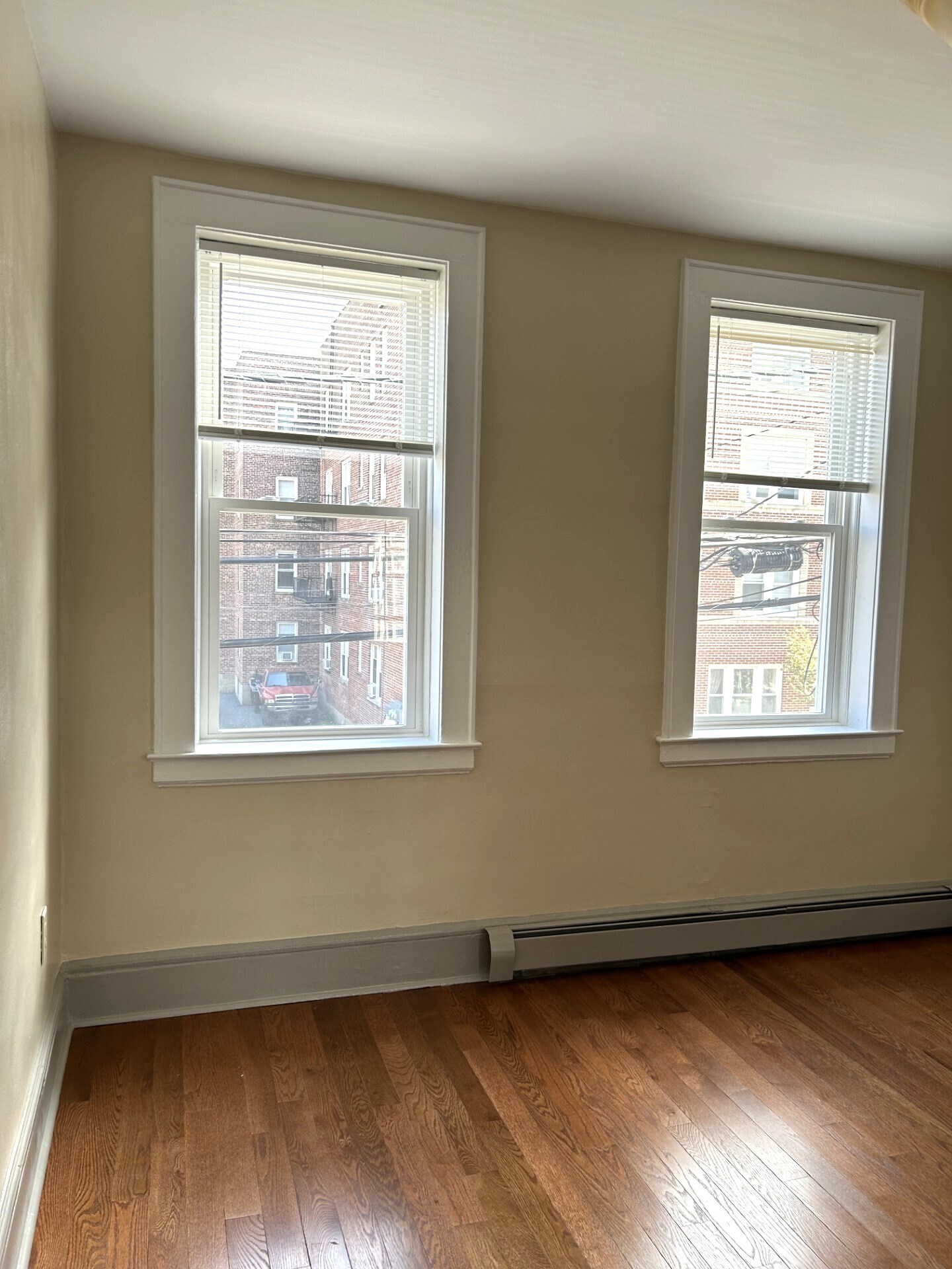 Building Photo - 141 Franklin Ave
