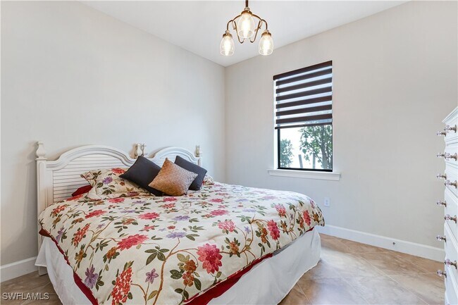 Building Photo - 7611 Winding Cypress Dr