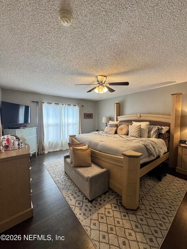 Building Photo - 12341 Glenn Hollow Dr