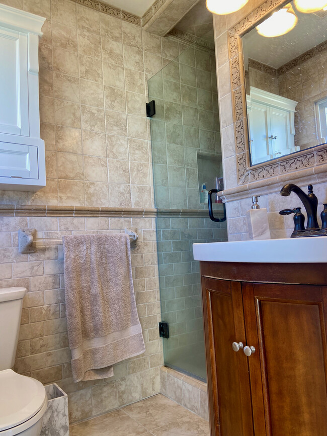 Master Bathroom - 21806 Redbeam Ave