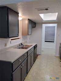 Building Photo - 209 Orchard St