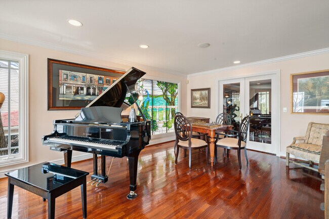 Building Photo - 2718 Willow Point Dr