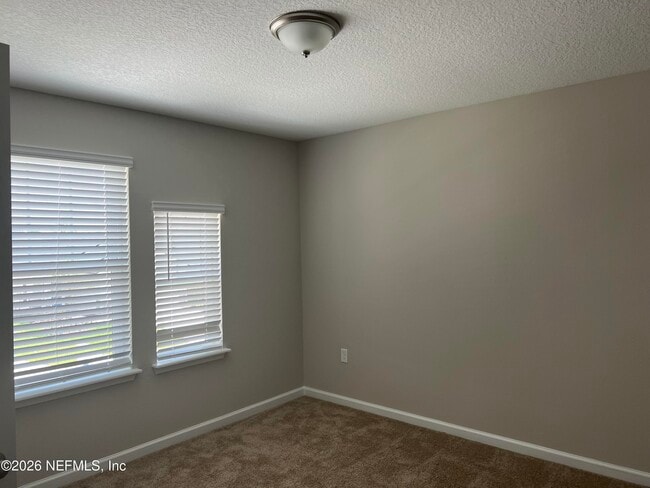 Building Photo - 238 Wineberry Ln