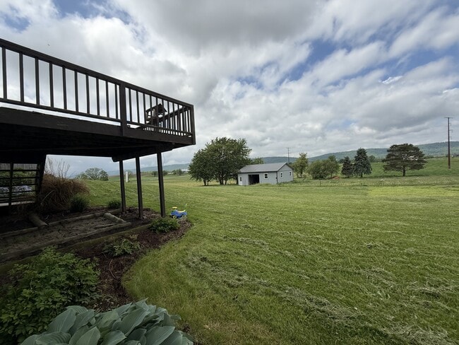 Building Photo - 165 Troup Rd