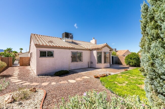 Building Photo - Updated Mediterranean-Style Home with Priv...