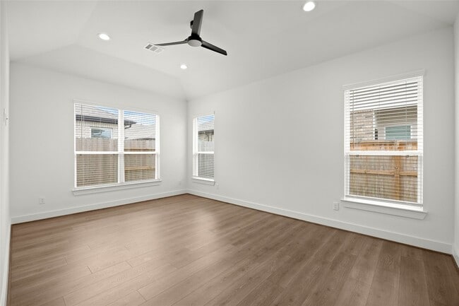 Building Photo - 2711 Sunrise Breeze Dr