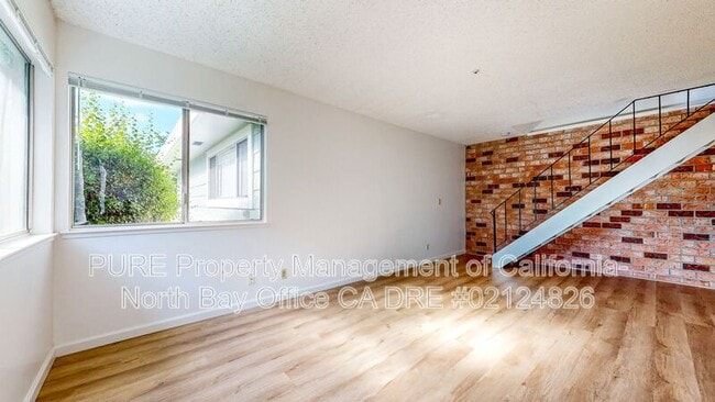 Building Photo - 1877 Dorado Ct