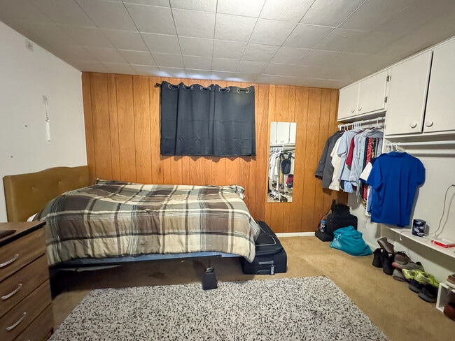 Building Photo - 845 E 820 N