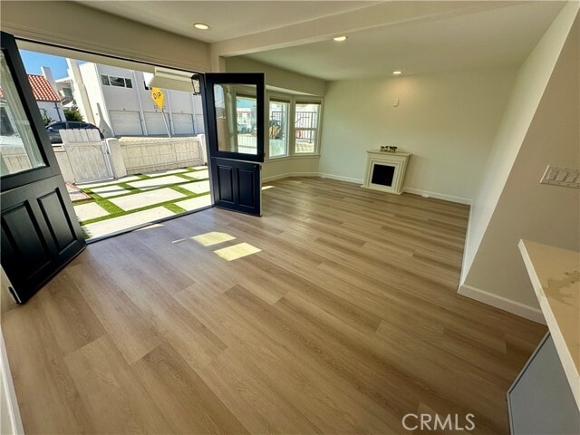 Building Photo - 934 Manhattan Ave