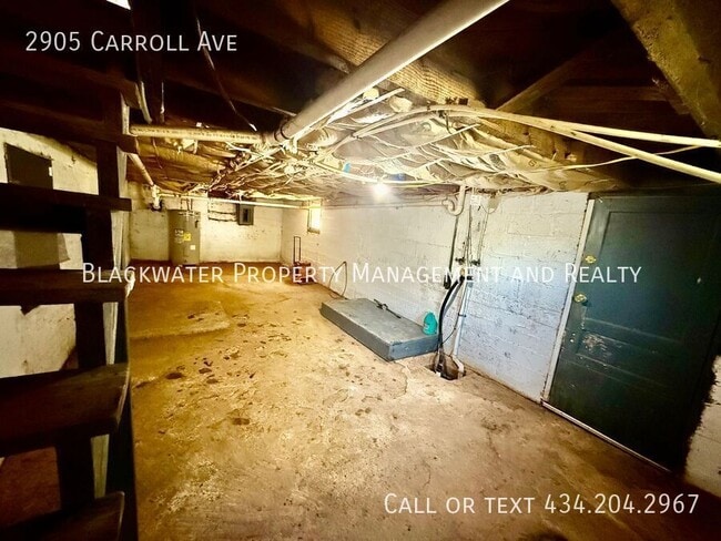 Building Photo - 2905 Carroll Ave