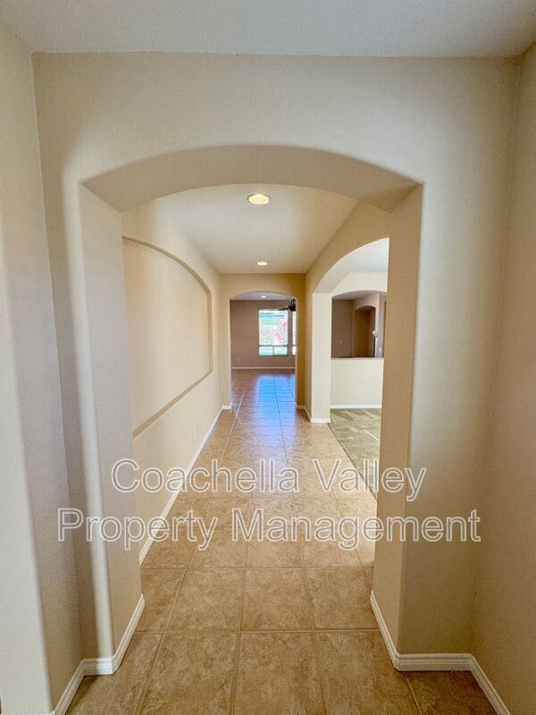 Building Photo - 179 Via Milano