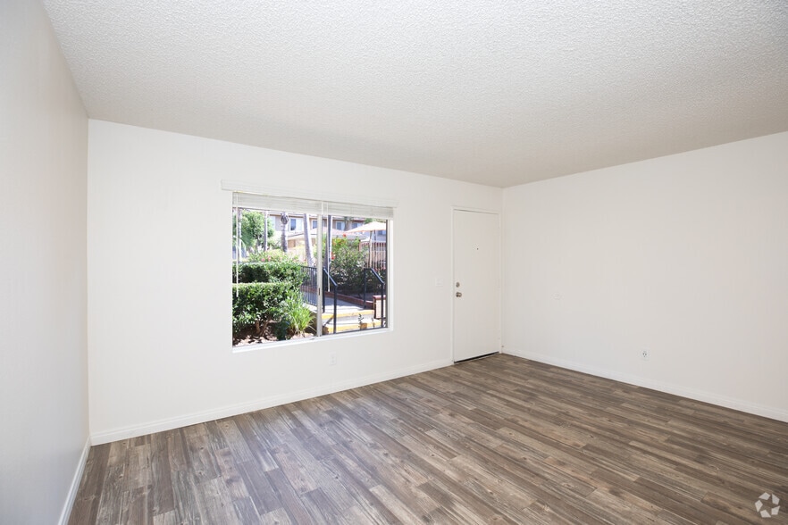 3BR, 2BA - 1,118SF - Shannonwoods Townhomes