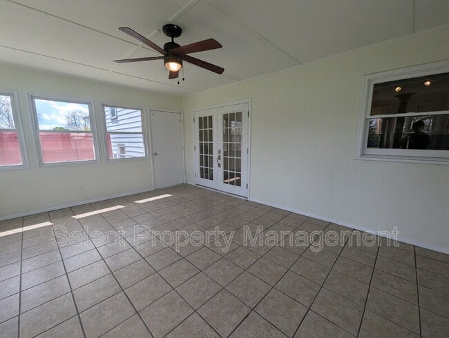 Building Photo - 3226 Arrowwood Dr