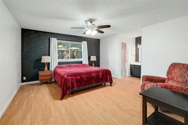 Building Photo - 11720 Running Fox Trail