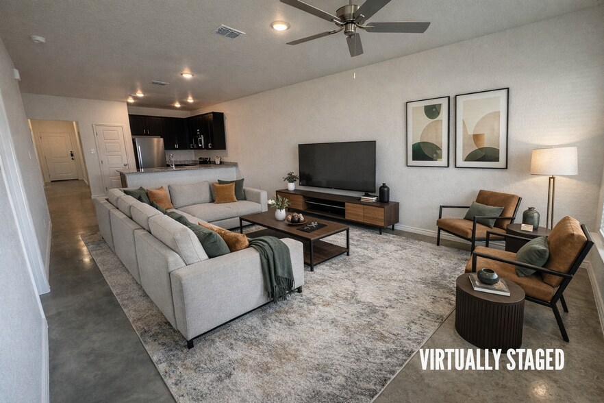 Building Photo - 636 Pacific Crest Trl
