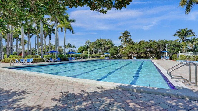 Building Photo - 17030 NW 19th Ct