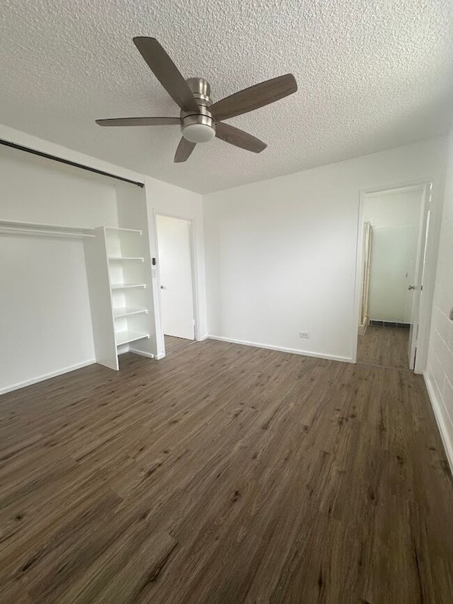 Building Photo - HOKULANI Apartment, NEWLY RENOVATED Conven...