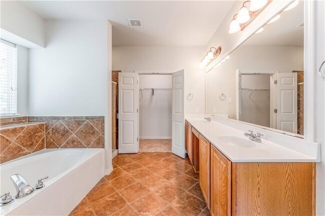 Building Photo - 2007 Tattler Dr