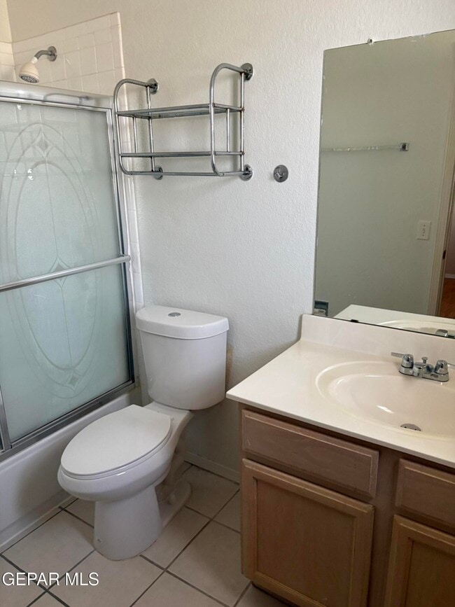 Building Photo - 13981 Veny Webb St